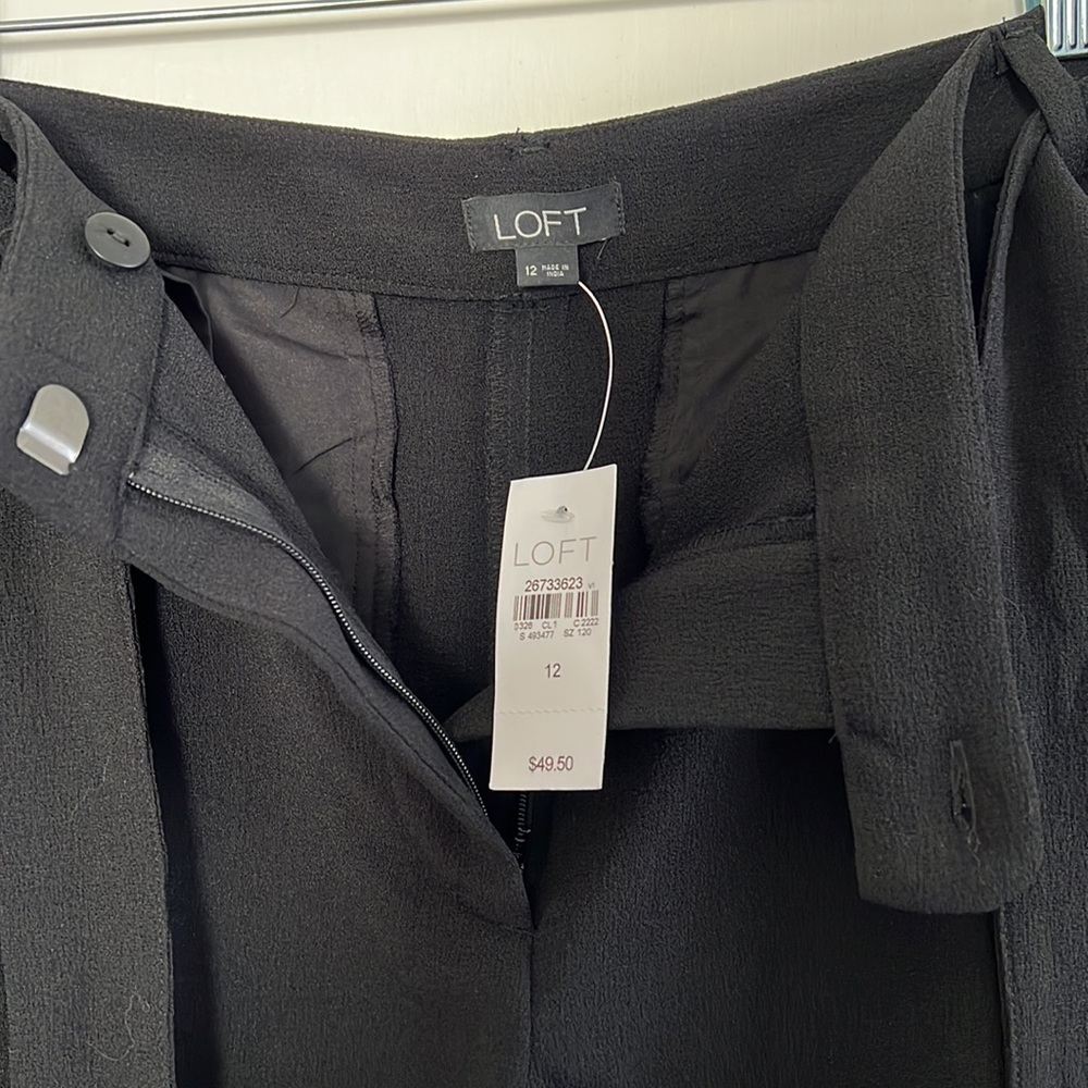 NWT Loft trouser shorts - Picture 4 of 5